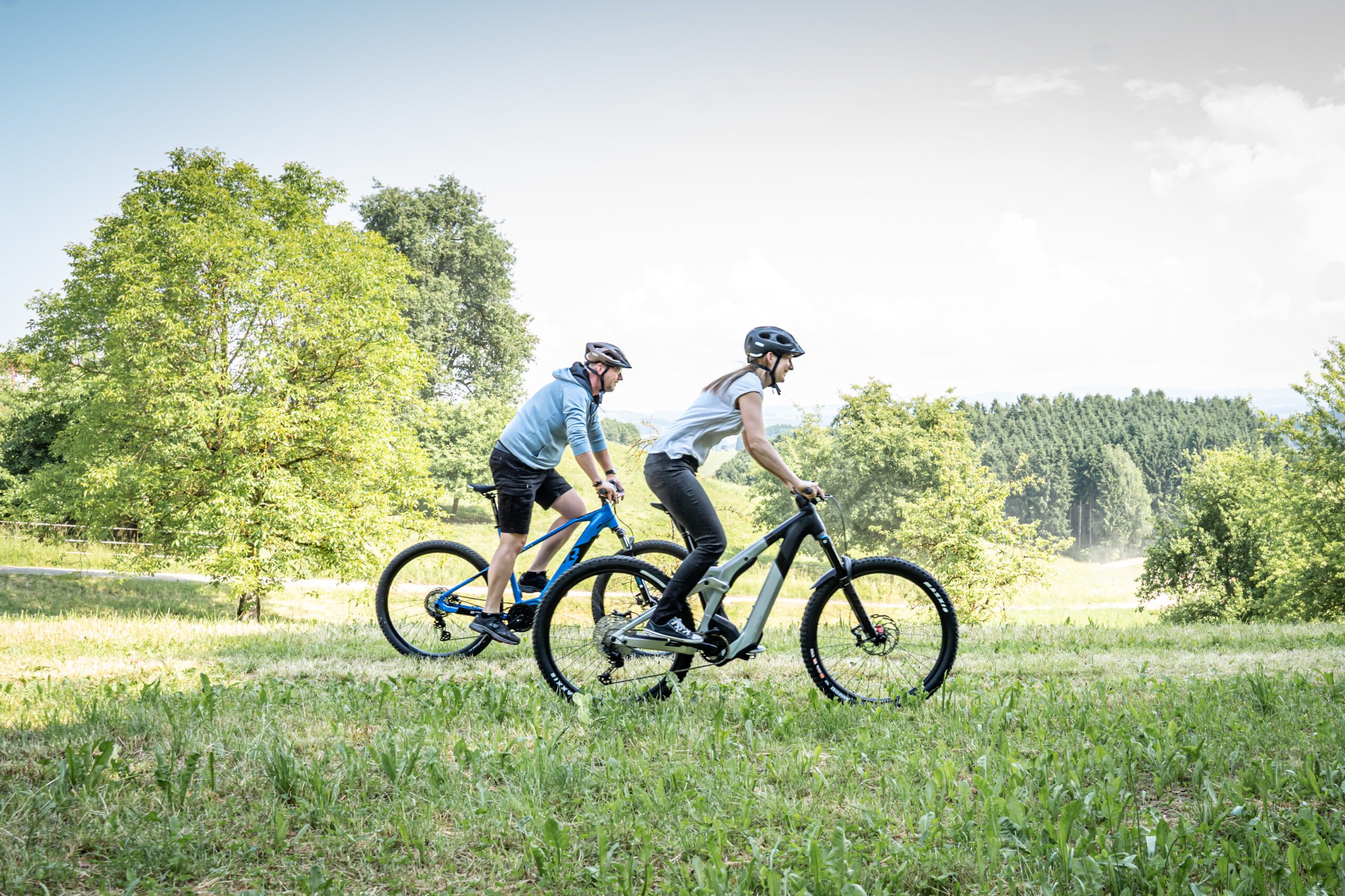 Mehr über den Artikel erfahren Dienstrad kaufen oder leasen? – bei LeaseMyBike hast du die Wahl!